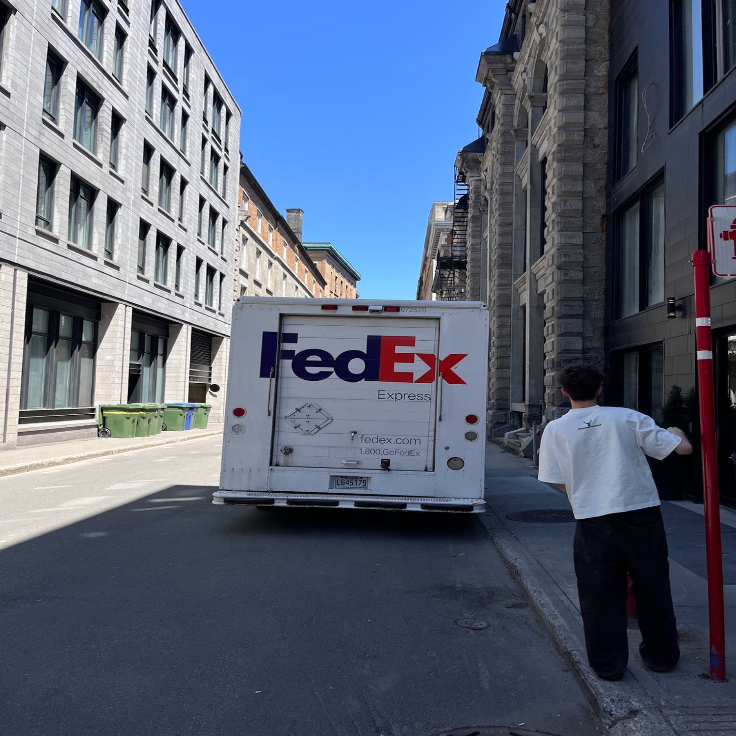 Kevin Approved Boxi Tee