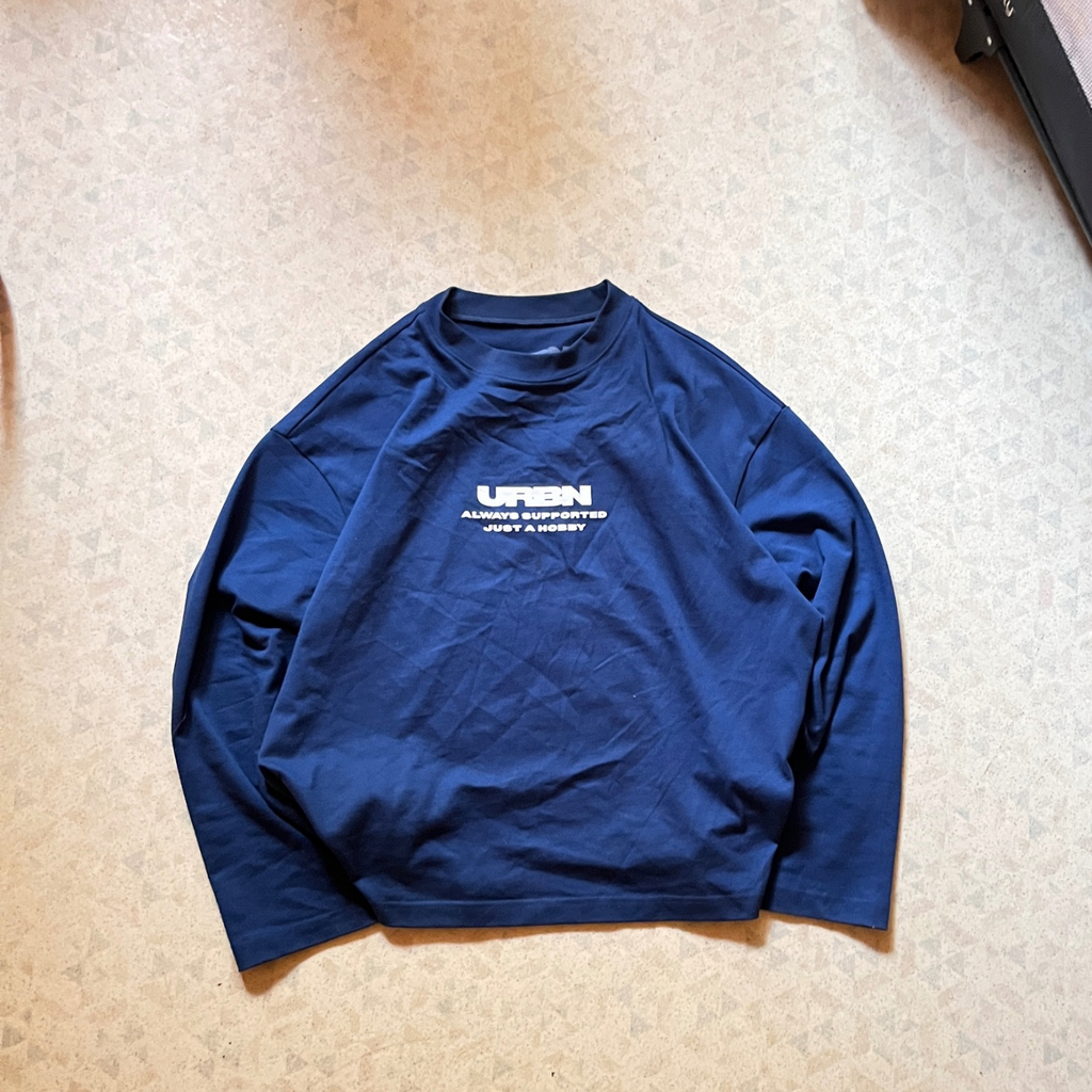 Bluehour Studio Longsleeve